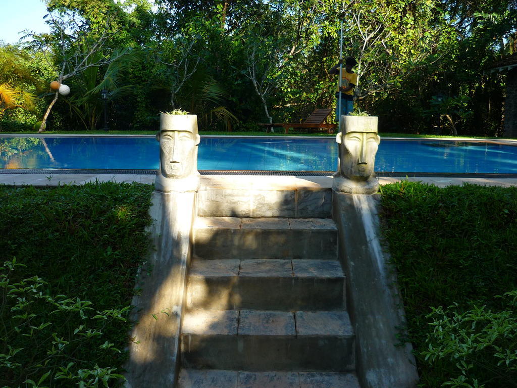 Shangri-lanka Villa Bentota Bagian luar foto
